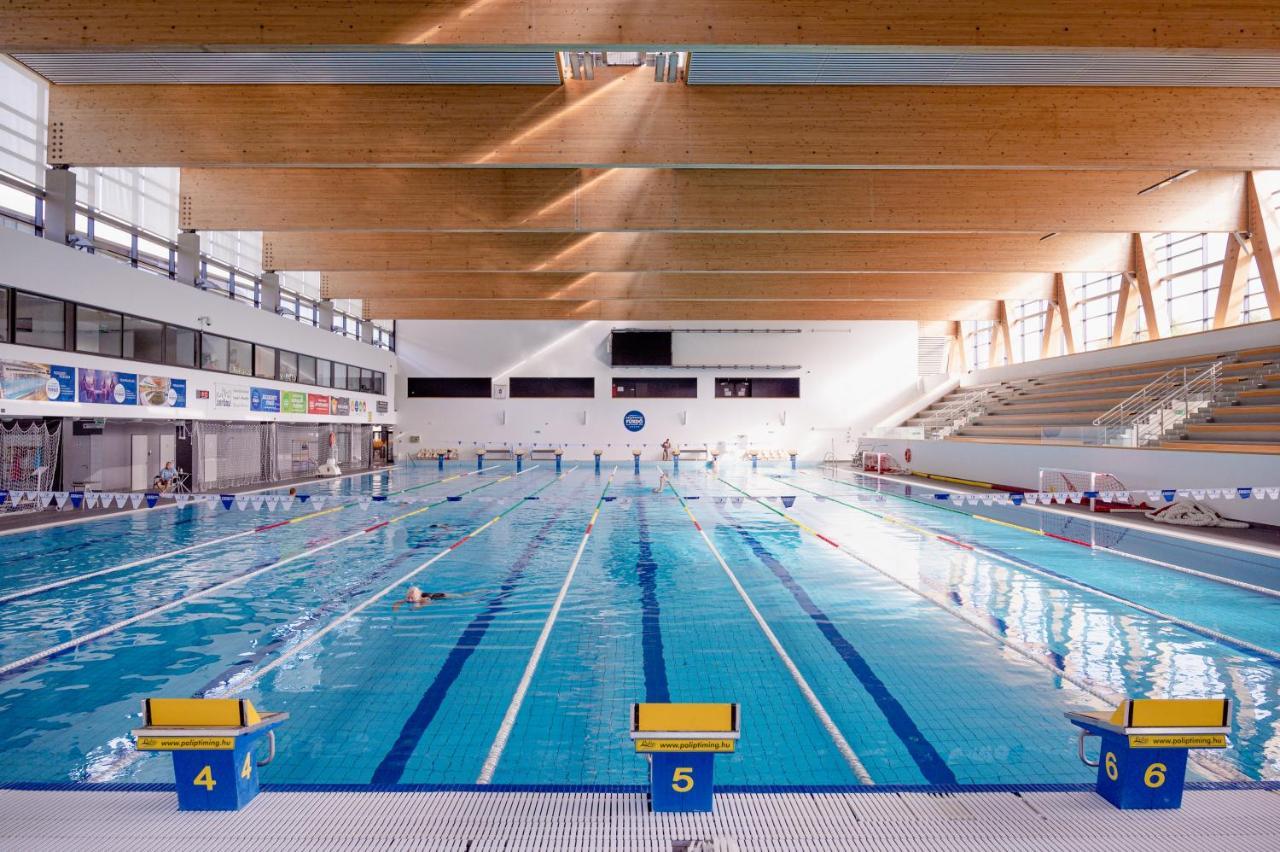 Aqua Hotel Keşkemet Dış mekan fotoğraf