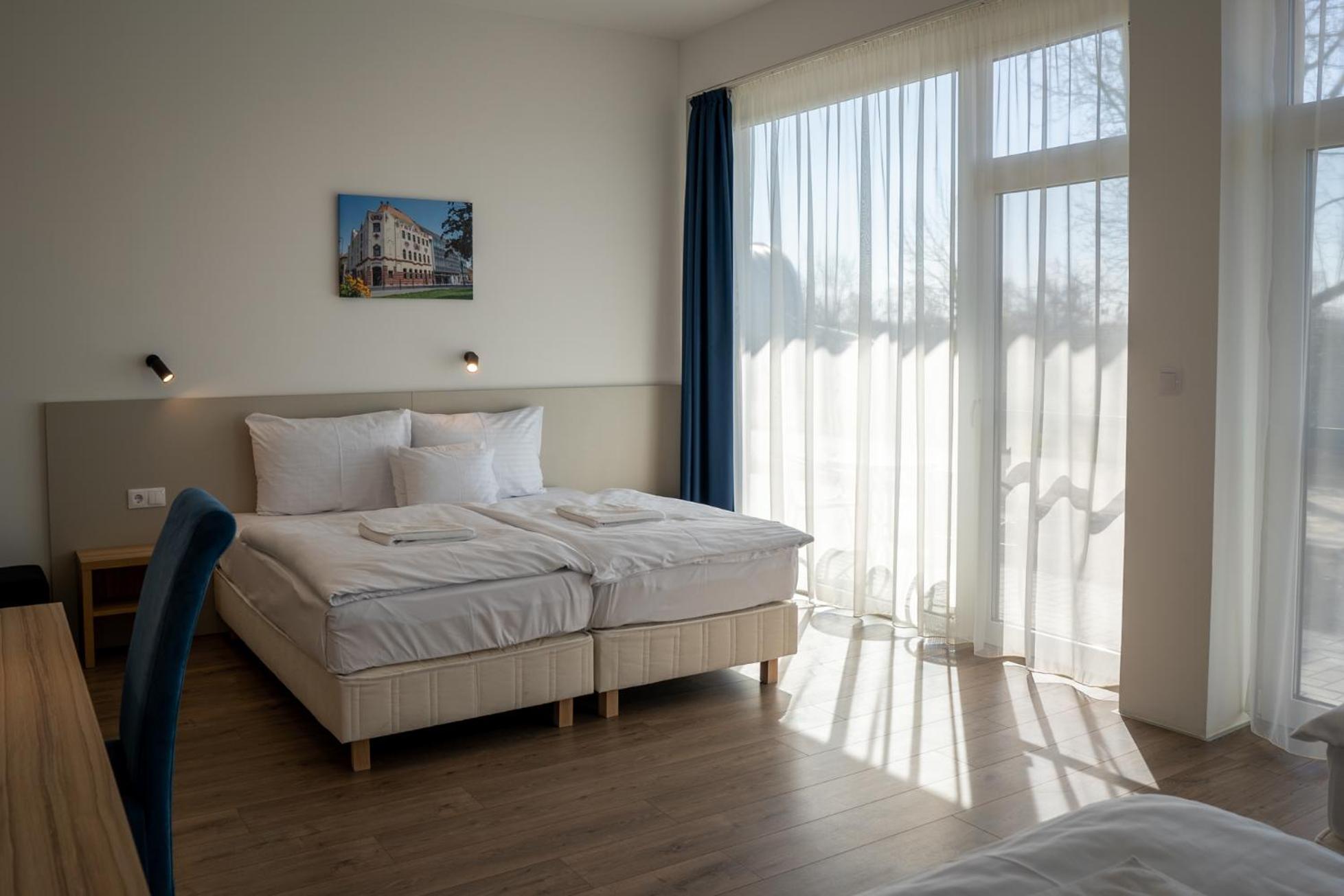 Aqua Hotel Keşkemet Dış mekan fotoğraf