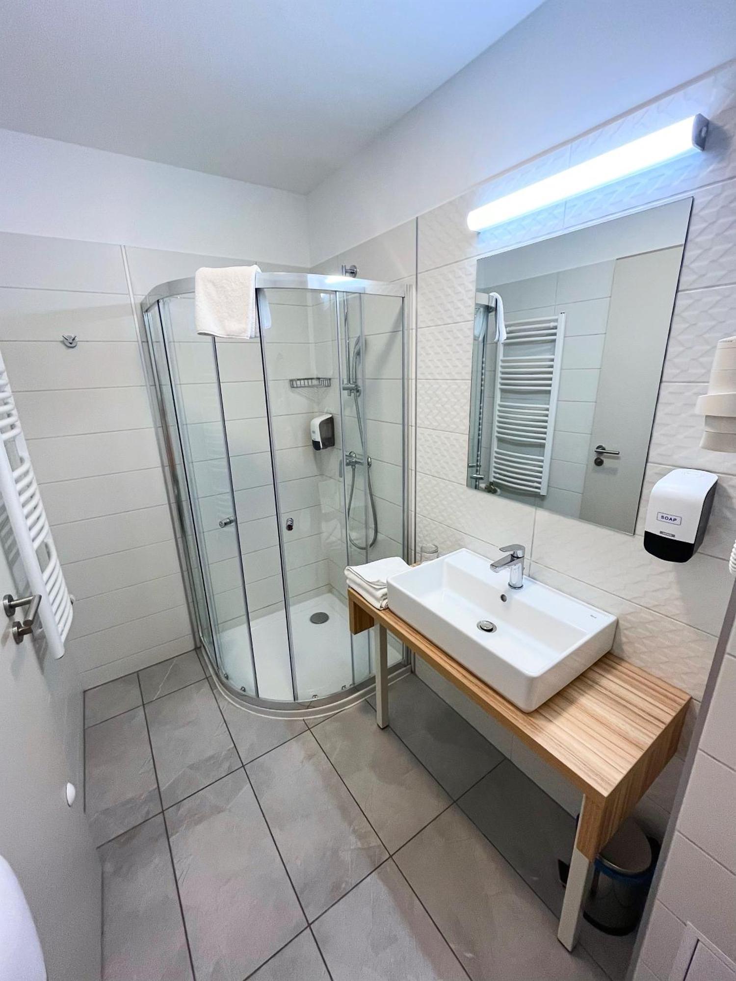 Aqua Hotel Keşkemet Dış mekan fotoğraf